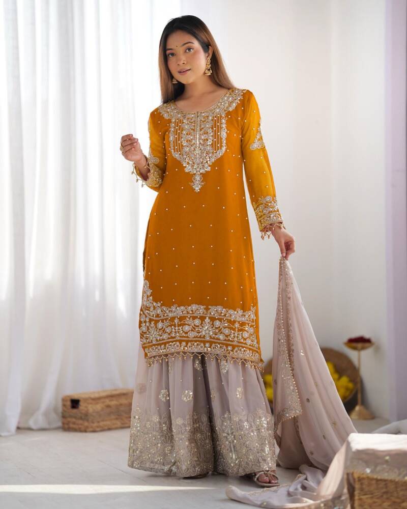 Punjabi Collection "Poujvali" - Jaune
