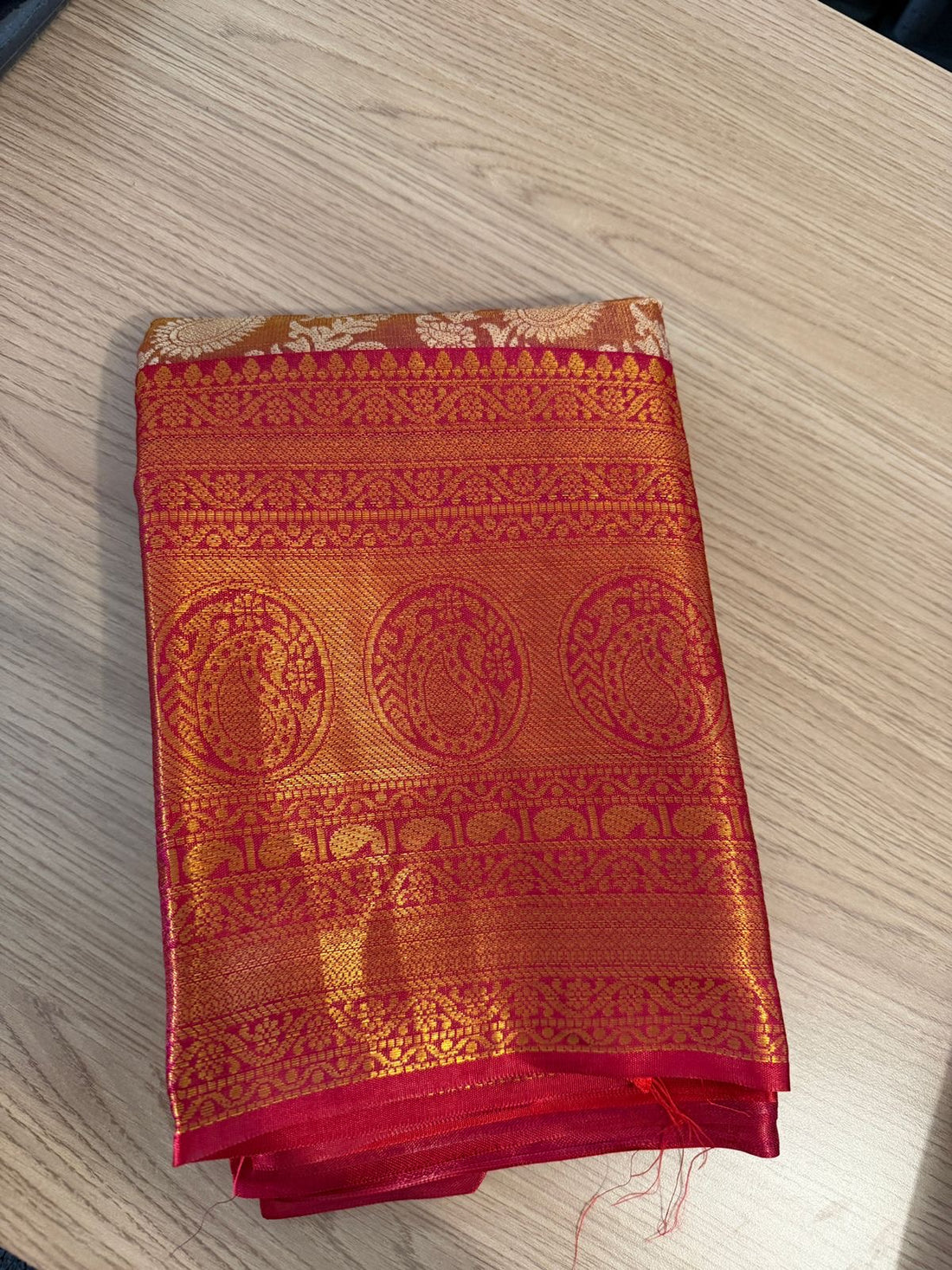 Sari Soundari - ROSE DORE