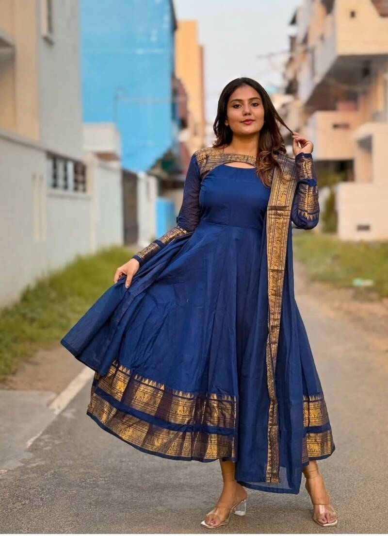 Robe Collection "meenakshi" - Bleu