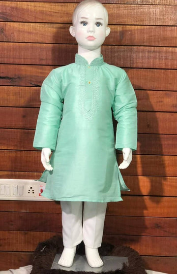 Kurta "AARI"