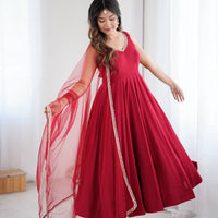 Anarkali Collection "SaÏda" - Rouge bordeaux