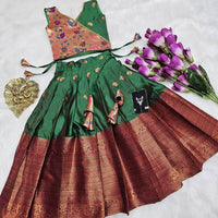 Lehenga Fille collection "Nirandjani" Vert