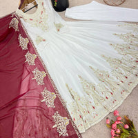 Robe "Ishika" - Blanc