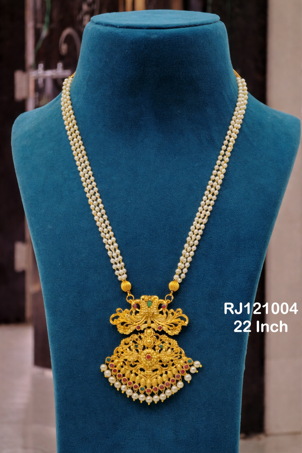 Collier long