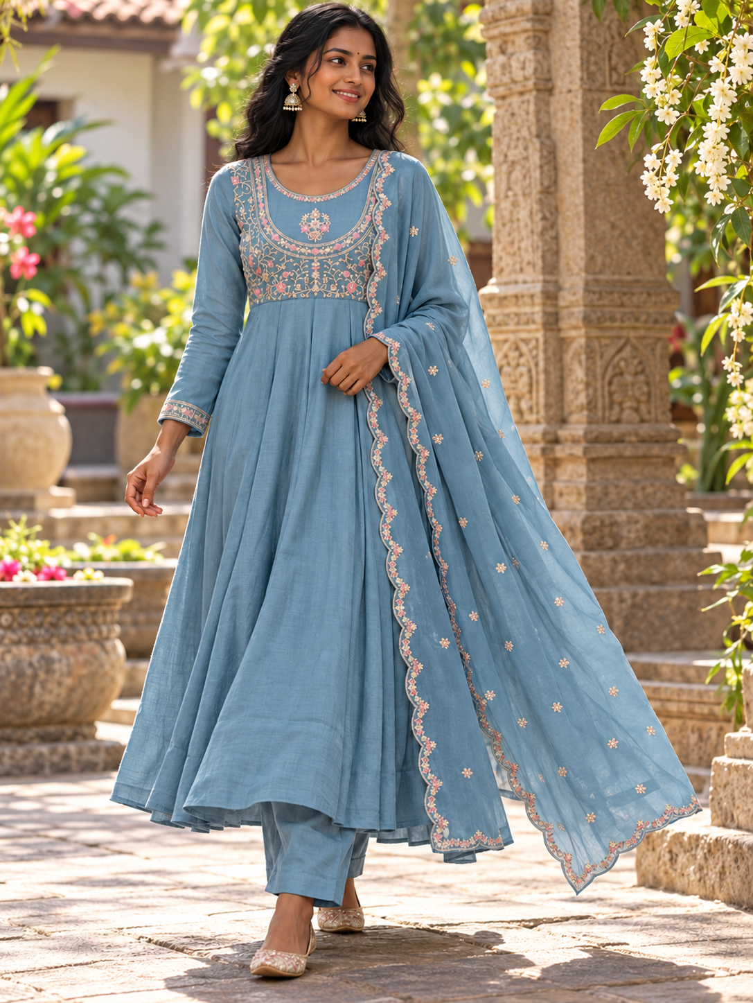 Anarkali  "Anjana" - Bleu gris - Disponible le 02/10