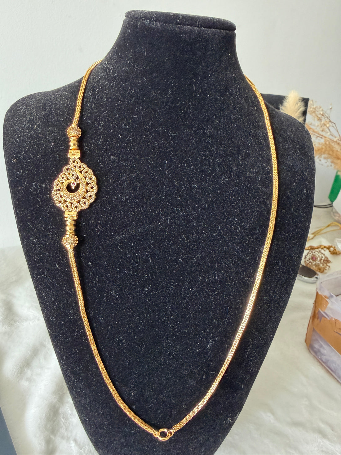 Collier Mogappu