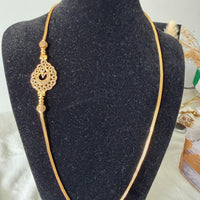 Collier Mogappu