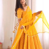 Anarkali  "Anju" - Jaune Safran