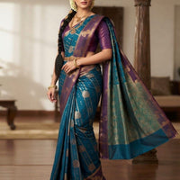 Sari "Dahena"