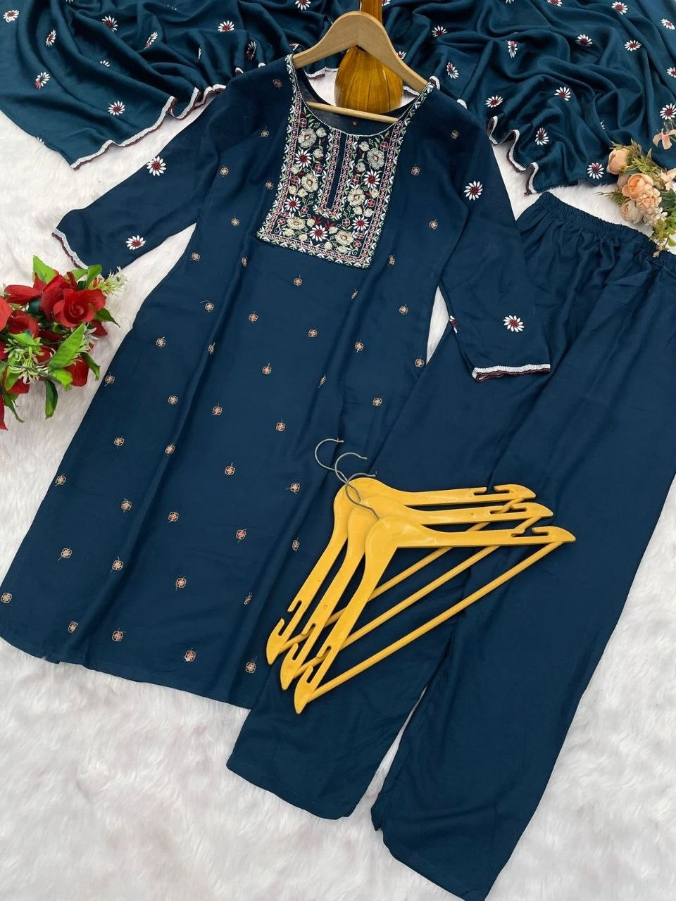 Punjabi "Rayana" - Disponible le 02/10