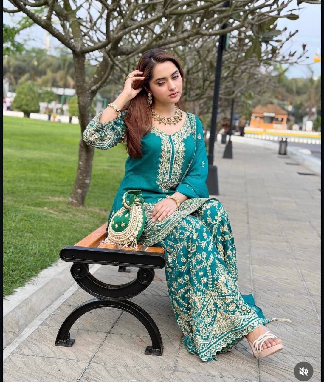 Punjabi "Dally"
