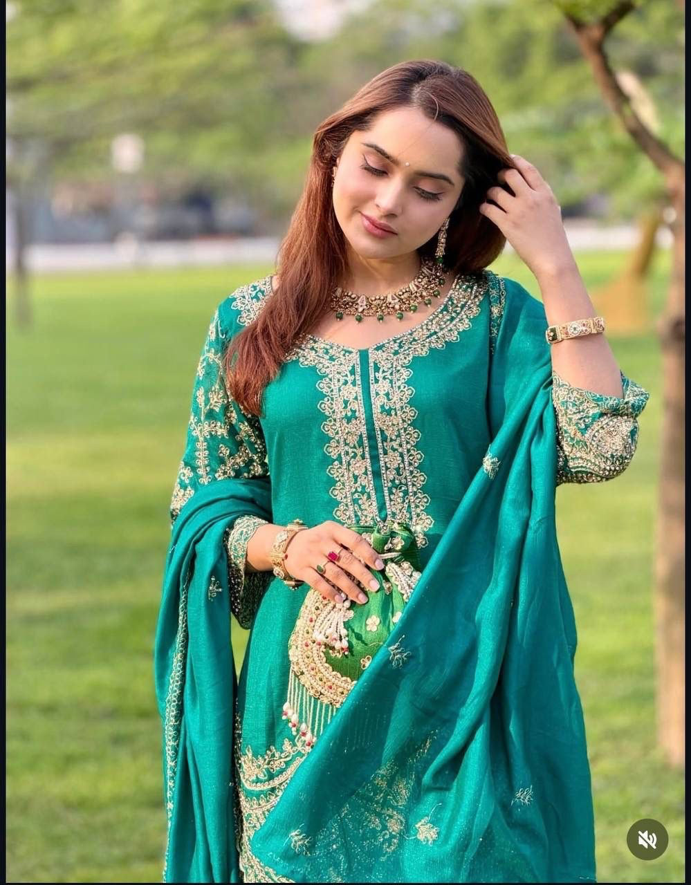 Punjabi "Dally"
