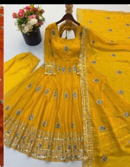 Robe Anarkali collection "Amesha"