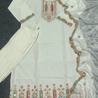 Punjabi "Selvi"