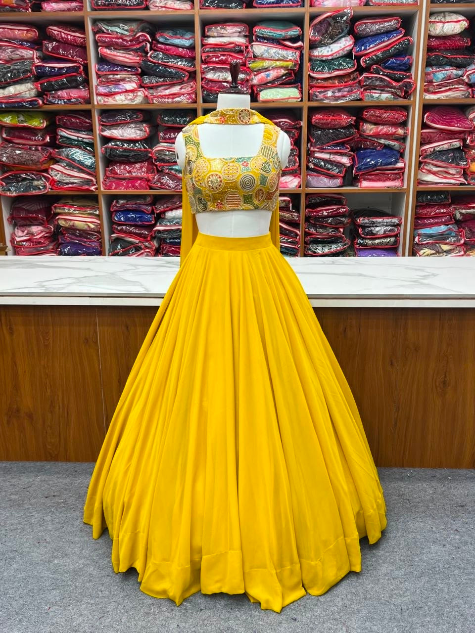 Lehenga collection "Roukmani" - Jaune