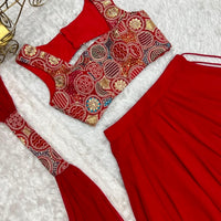 Lehenga collection "Roukmani" - Rouge