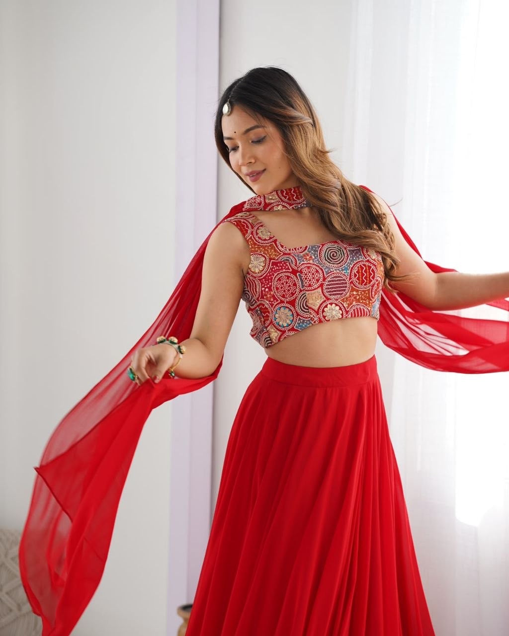 Lehenga collection "Roukmani" - Rouge