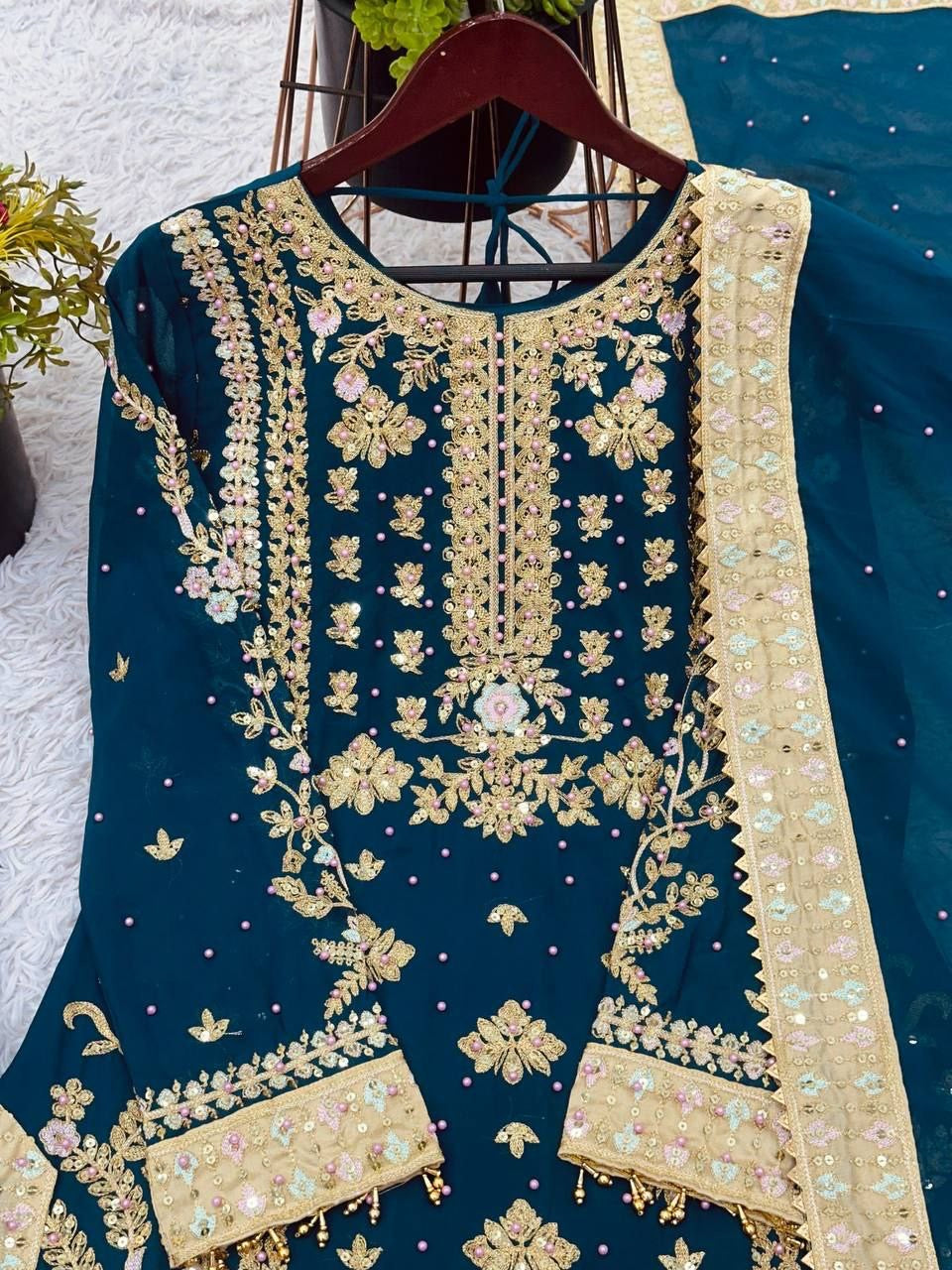 Punjabi Collection "Cheeka"