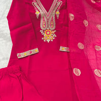 Punjabi "Daneeka" - Rose fuschia