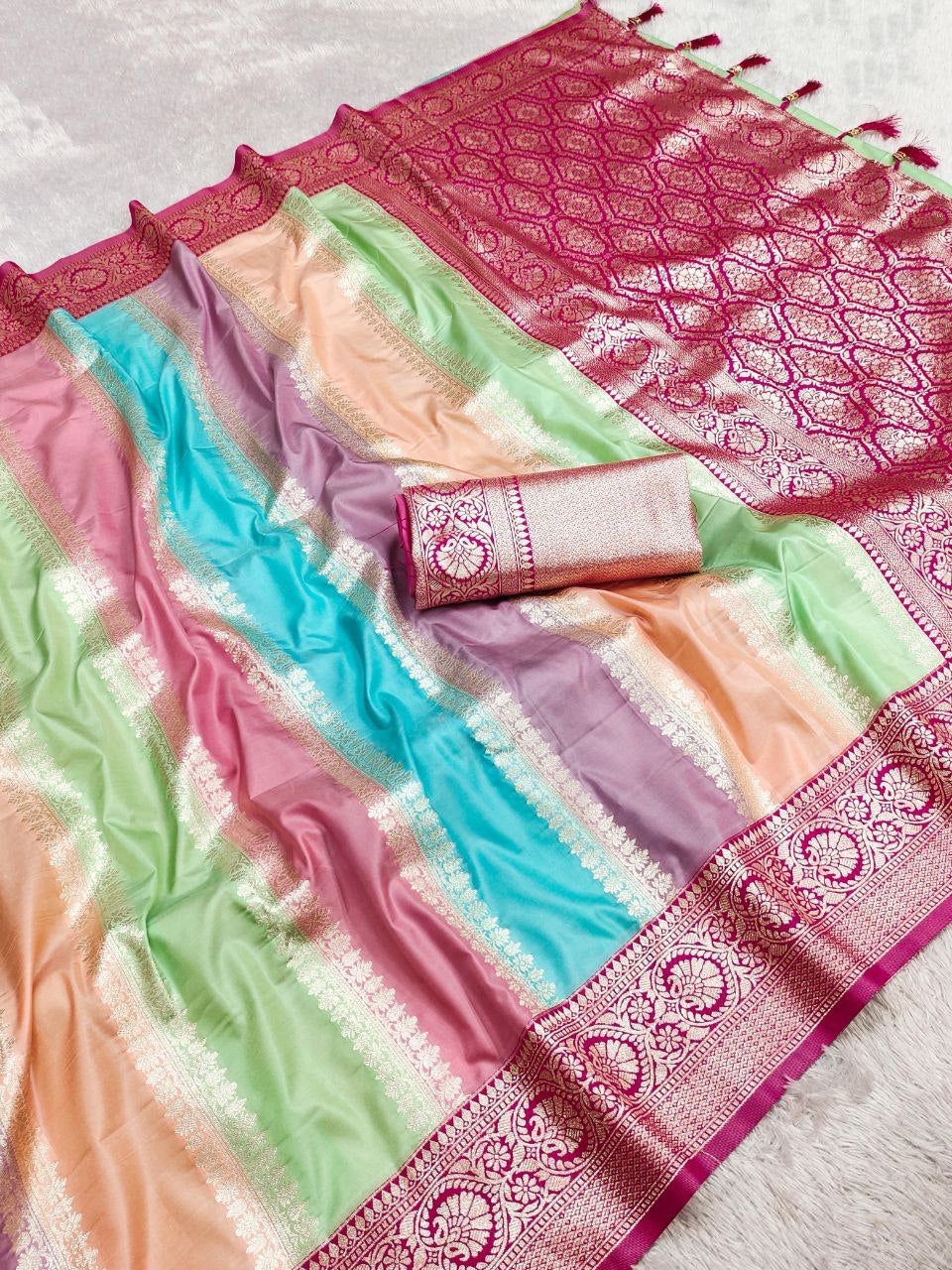 Sari "Rainbow" - Rose