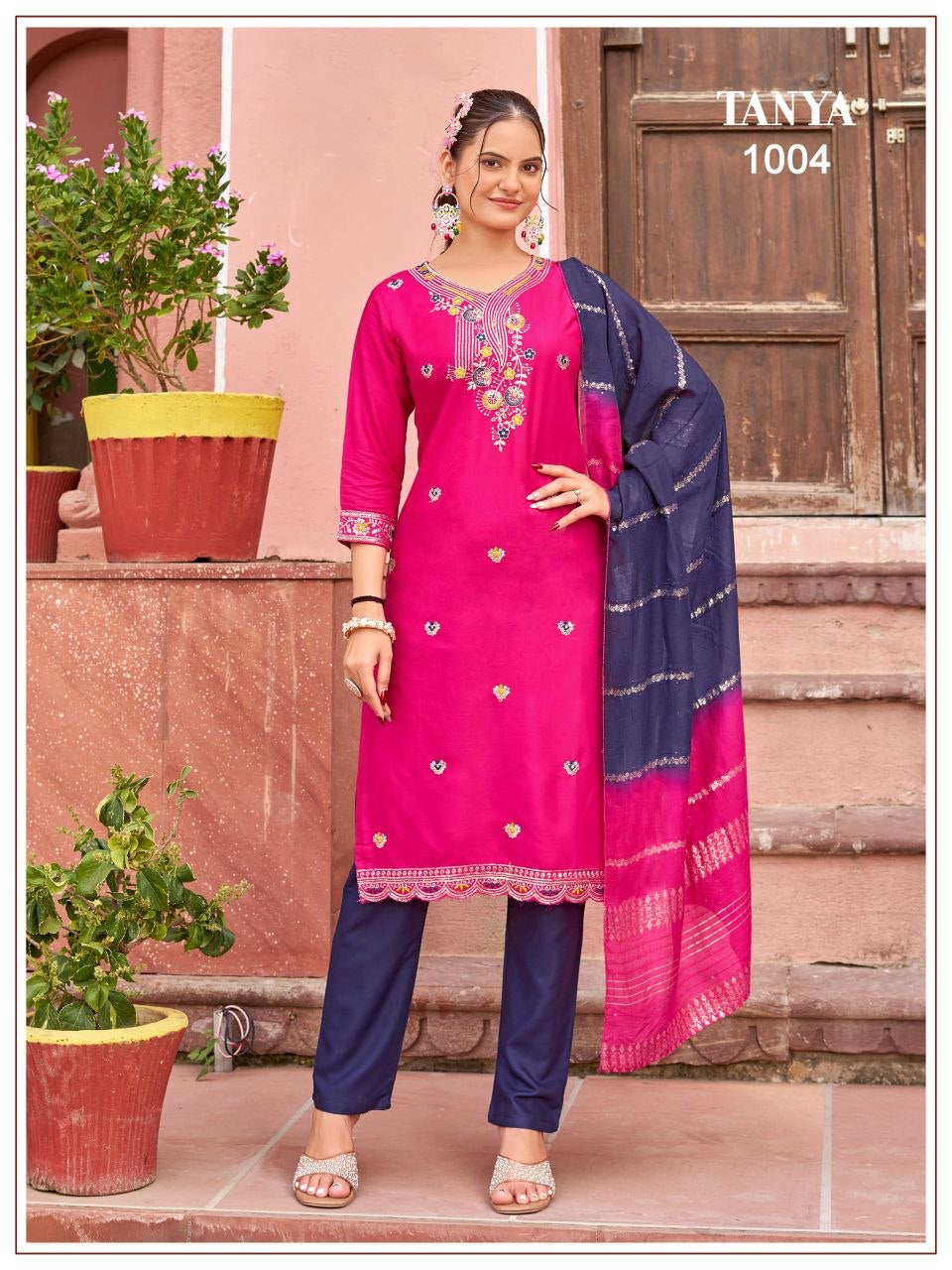 Punjabi "Tanya" - Rose/bleu