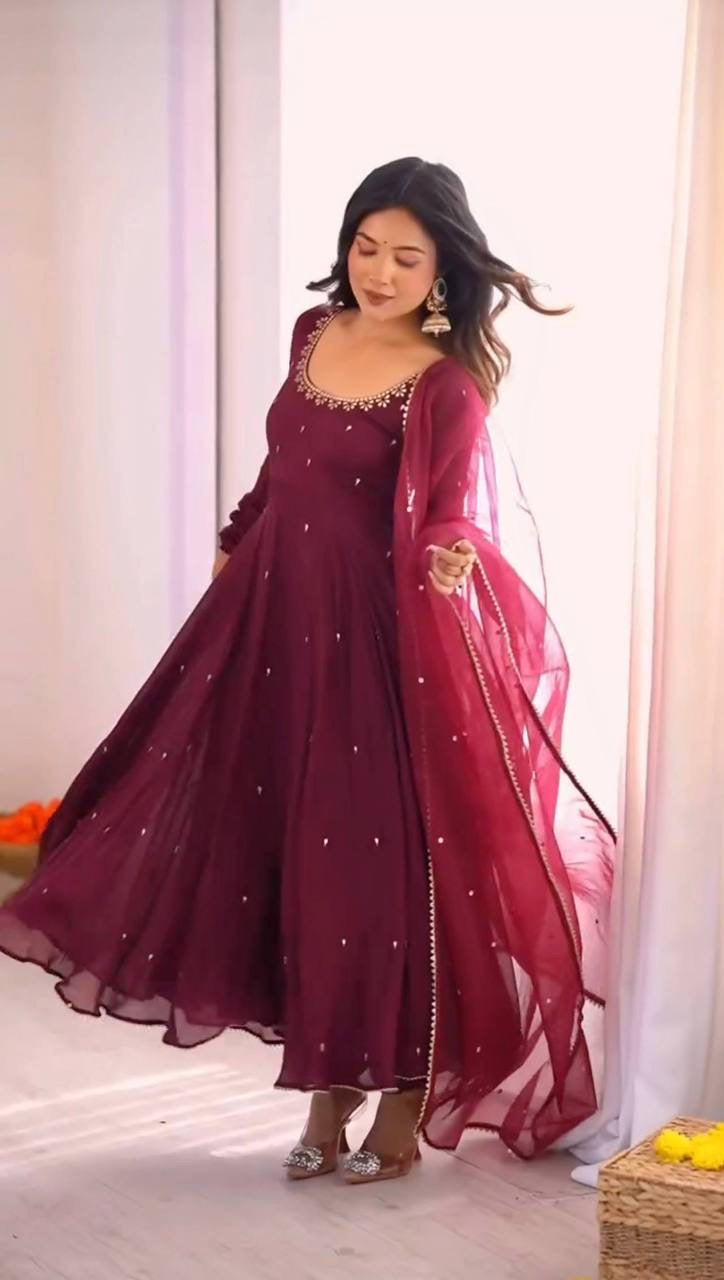 Robe "Chindu"