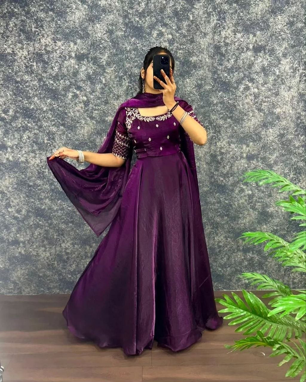 Anarkali  "Kalki" - Prune