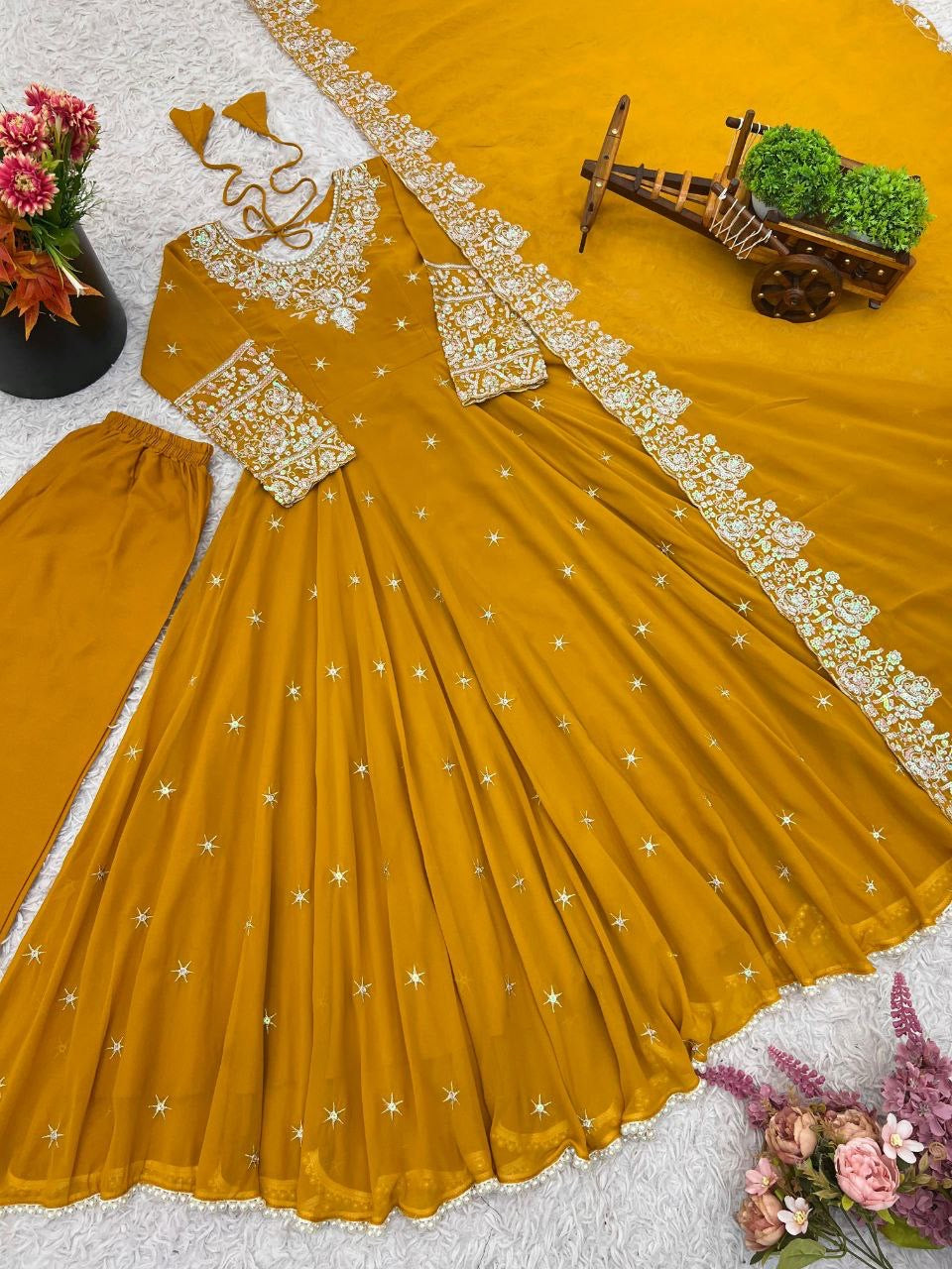 Anarkali Collection "Indrya" - Jaune