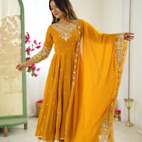 Anarkali Collection "Indrya" - Jaune