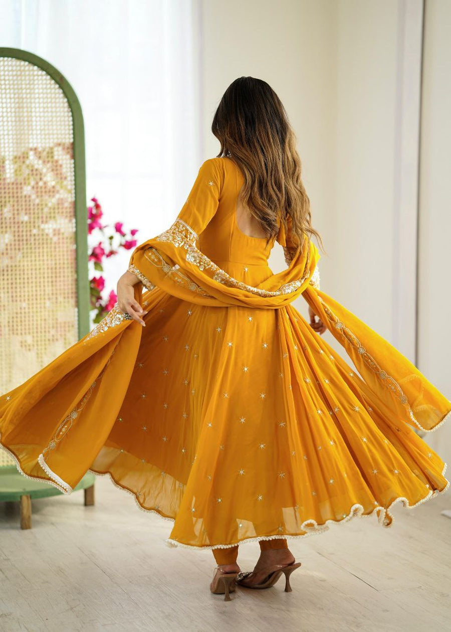Anarkali Collection "Indrya" - Jaune