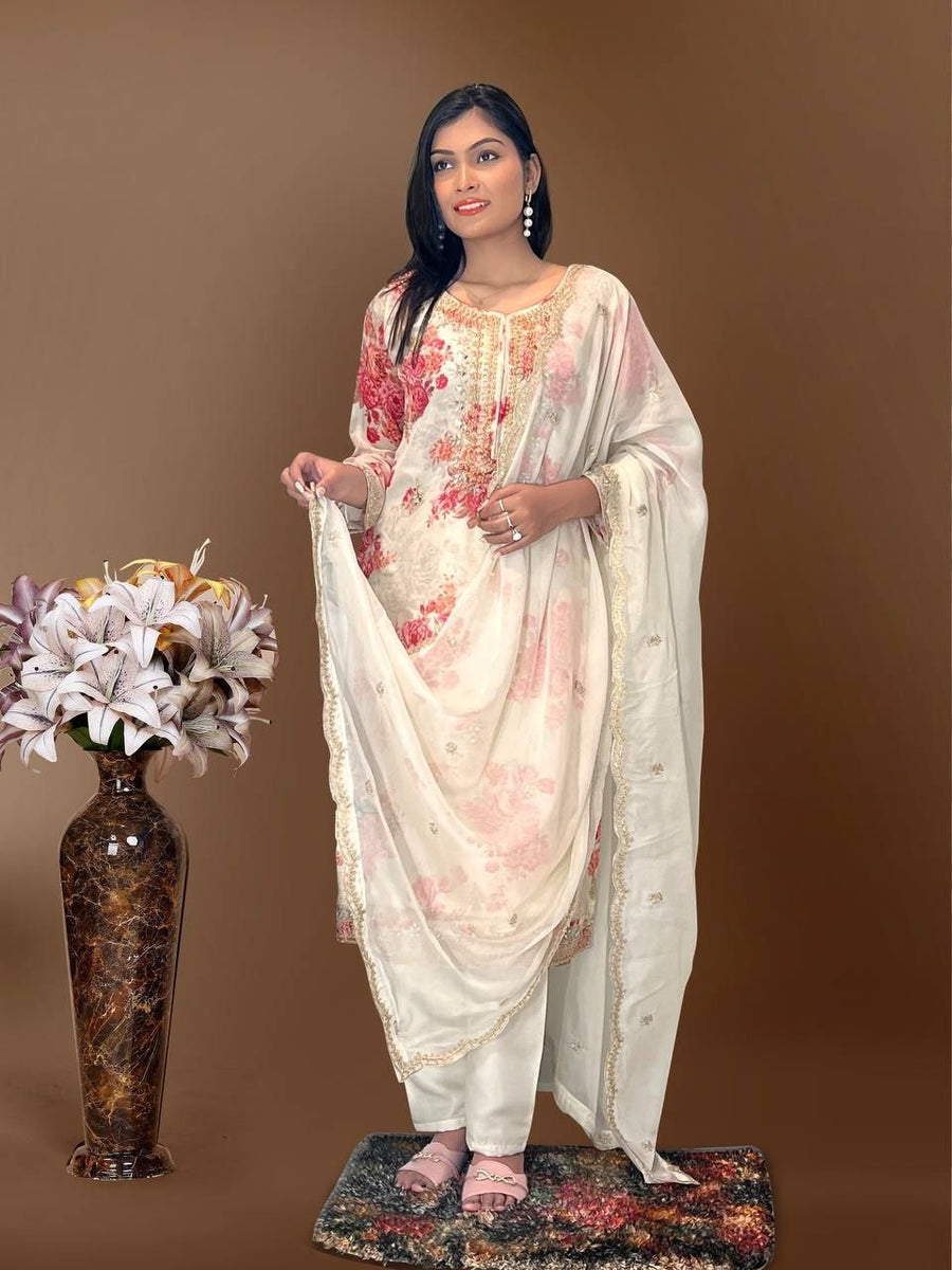 Punjabi Collection Sathyana - Blanc