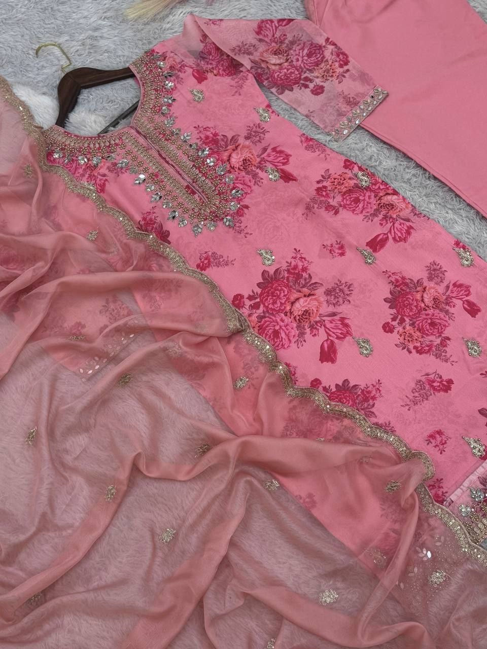 Punjabi Collection Sathyana - Rose