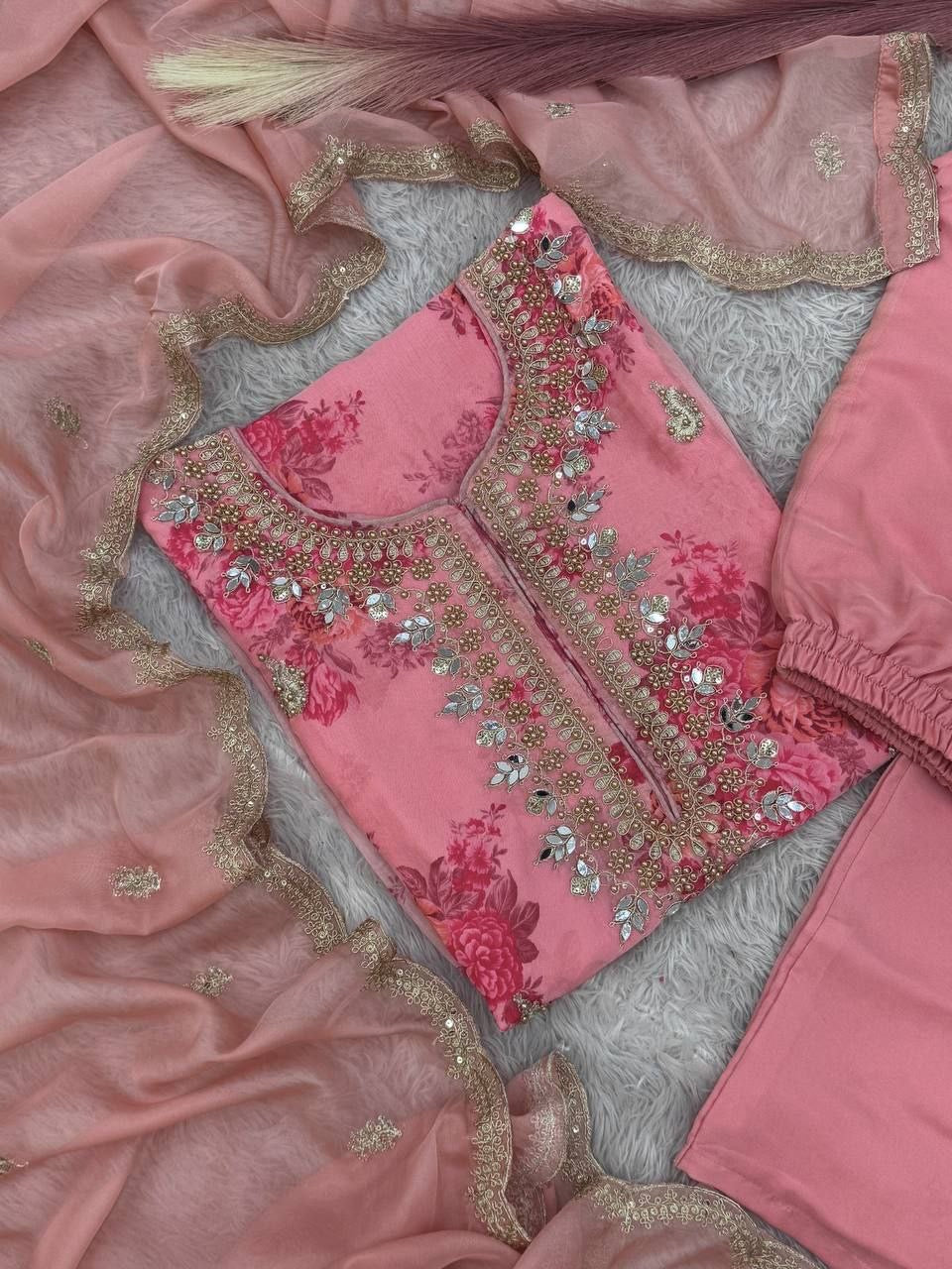 Punjabi Collection Sathyana - Rose