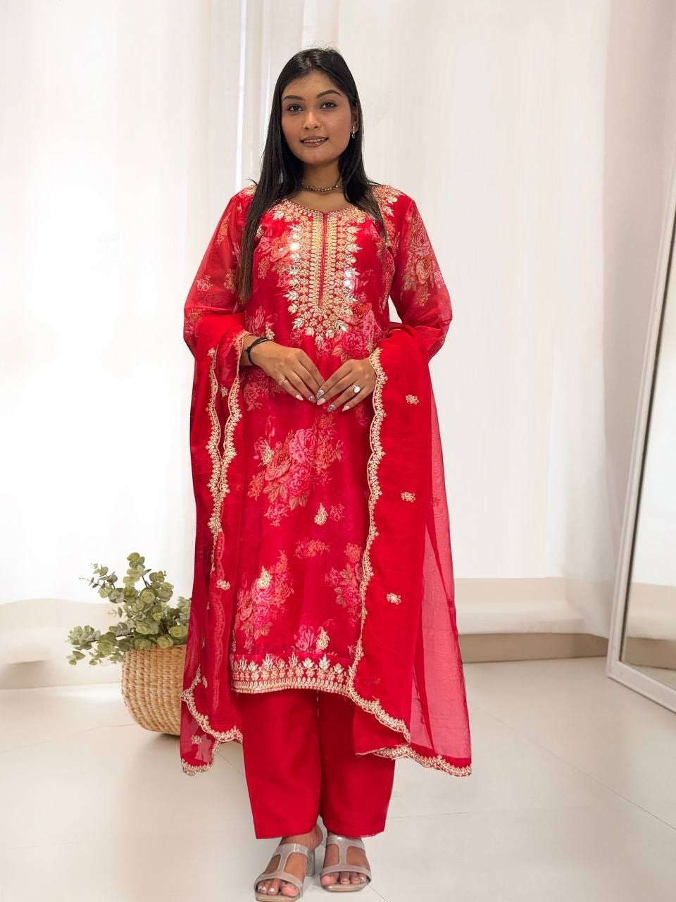 Punjabi Collection Sathyana - Rouge