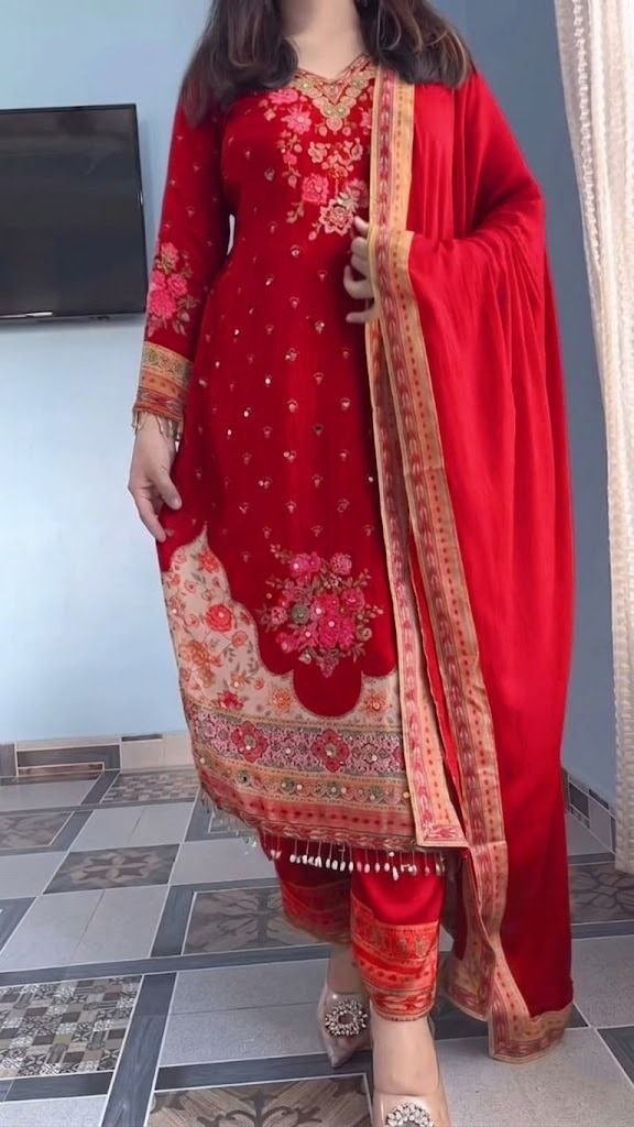 Punjabi "Radishka" - Rouge