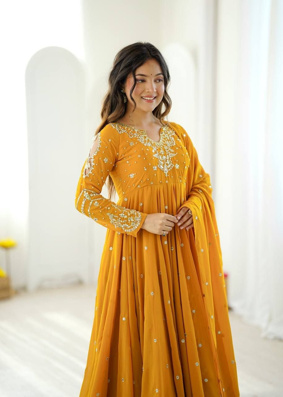 Anarkali/Robe Collection "Janeeta"