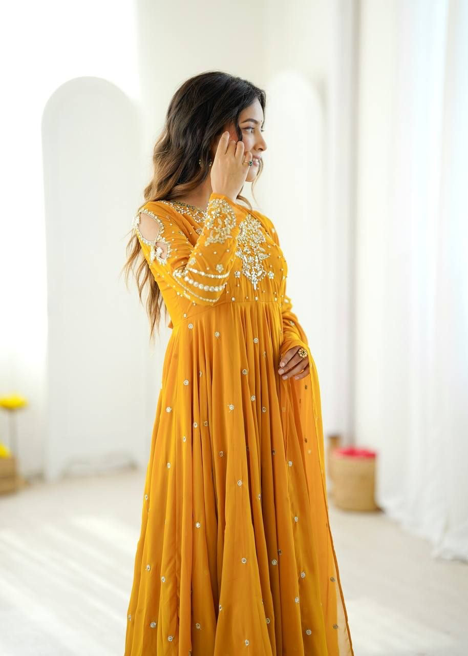 Anarkali/Robe Collection "Janeeta"