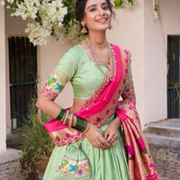 Lehenga collection "Indrany" - Vert menthe