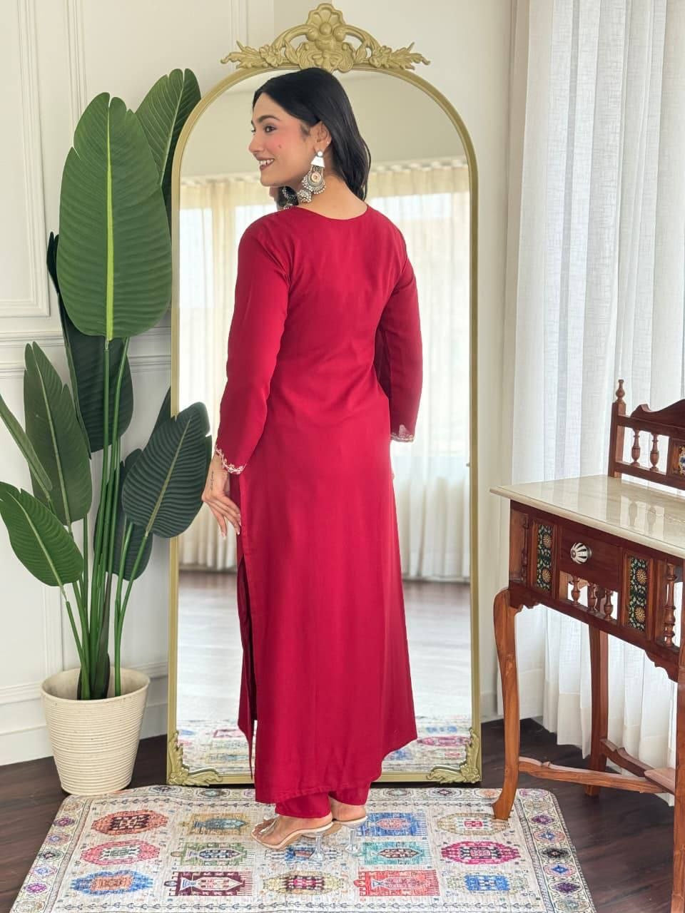 Punjabi "kiara" - Rouge