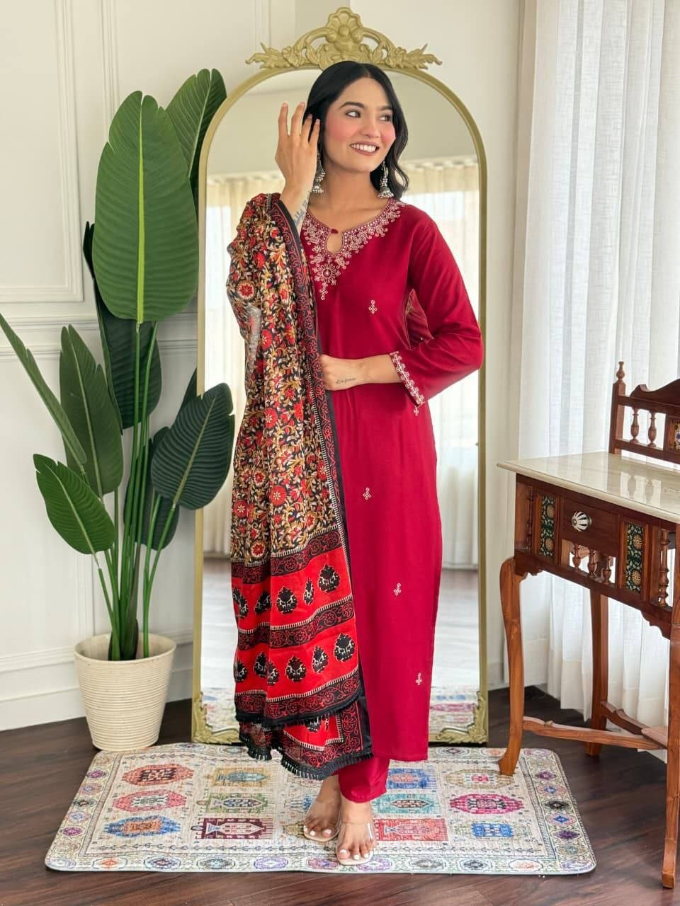 Punjabi "kiara" - Rouge