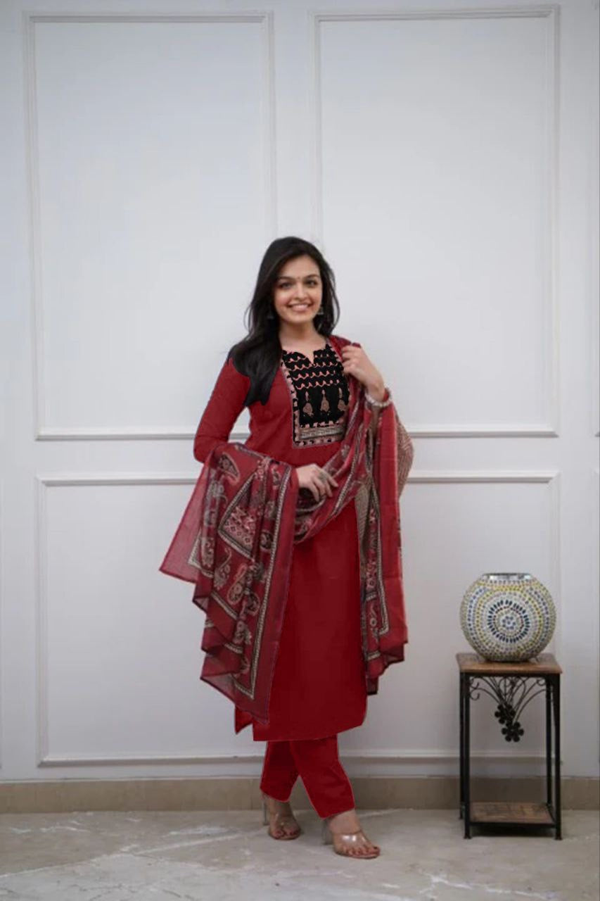 Punjabi "Kamala" - Rouge bordeaux