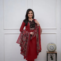Punjabi "Kamala" - Rouge bordeaux