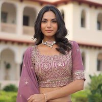 Lehenga collection "Paro" - Parme