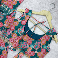 Ensemble Koti & Sharara