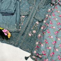 Punjabi "Mila" - Bleu vert profond