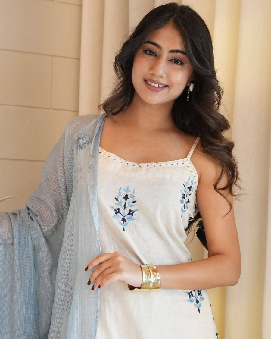 Punjabi "Neera" - Blanc cassé