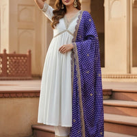 Anarkali Collection "Saneela" - Blanc/Bleu
