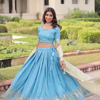 Lehenga collection "Ishkaa" - Bleu