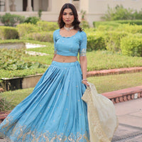 Lehenga collection "Ishkaa" - Bleu