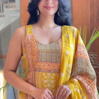 Punjabi "Malini" - Jaune